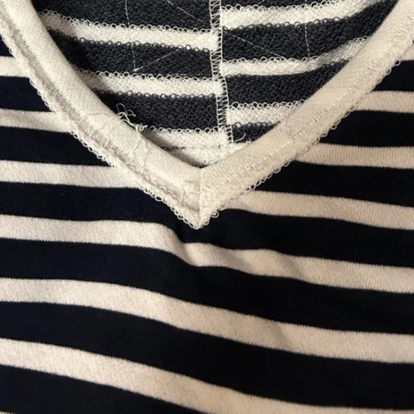 Free People We The Free Main Squueze Navy White Striped Poncho V Neck Pullover S - Picture 7 of 9